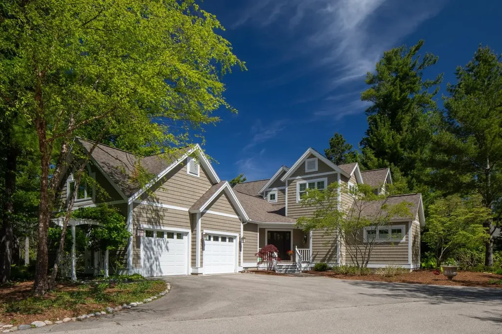 3 Crystal Bend Glen Arbor Township MI 49636