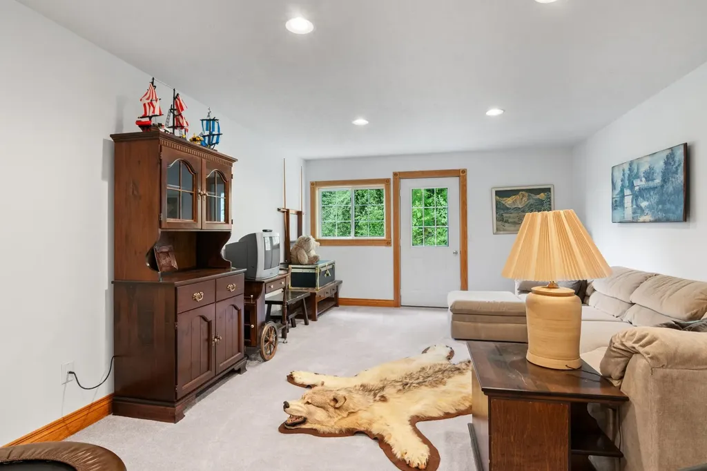 8401 S Sullivan Road Kasson Township MI 49621
