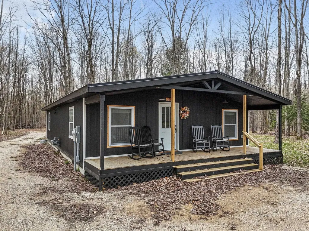 568 NE Plum Valley Road Rapid River Township MI 49659
