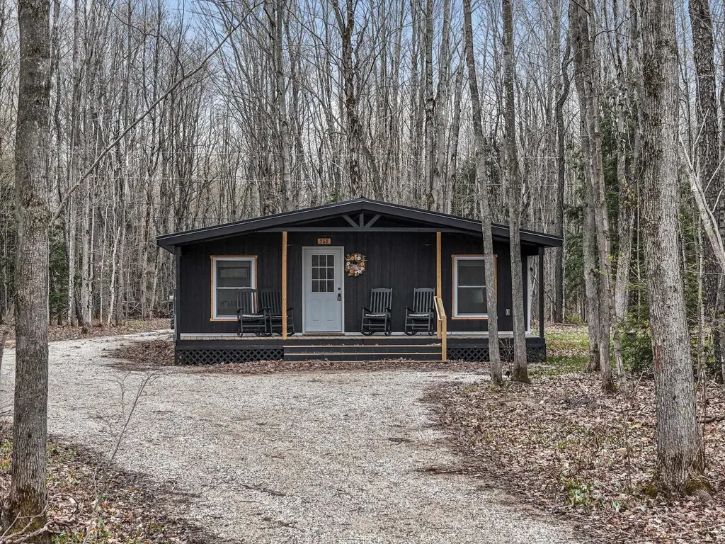 568 NE Plum Valley Road Rapid River Township MI 49659
