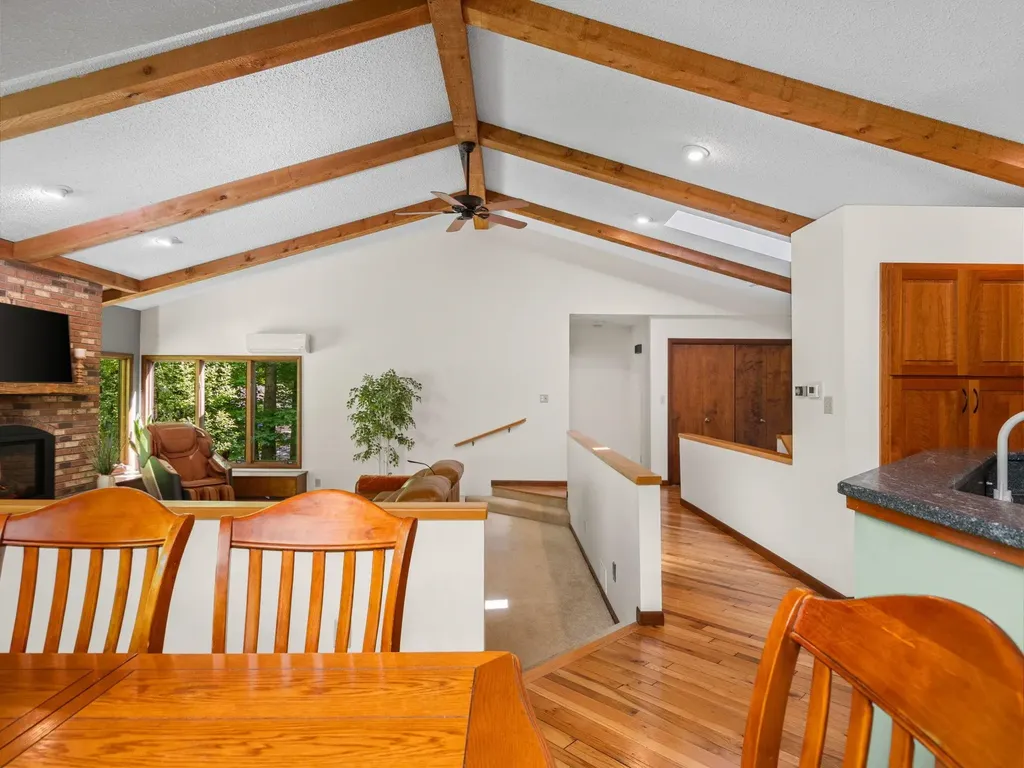 7211 Logan Lane Peninsula Township MI 49686