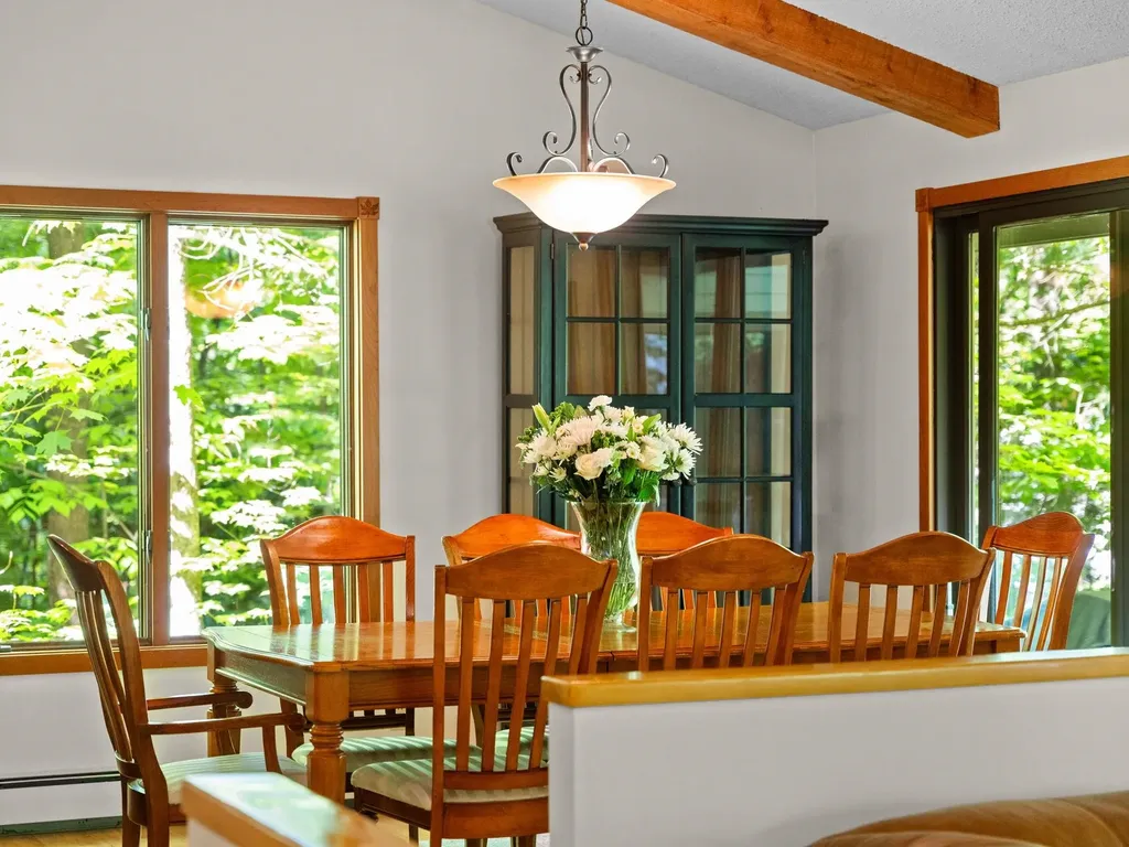 7211 Logan Lane Peninsula Township MI 49686