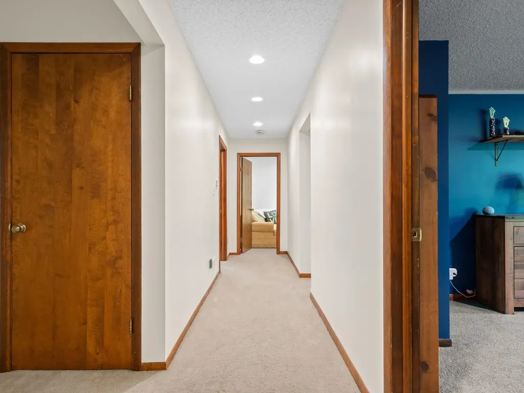 7211 Logan Lane Peninsula Township MI 49686