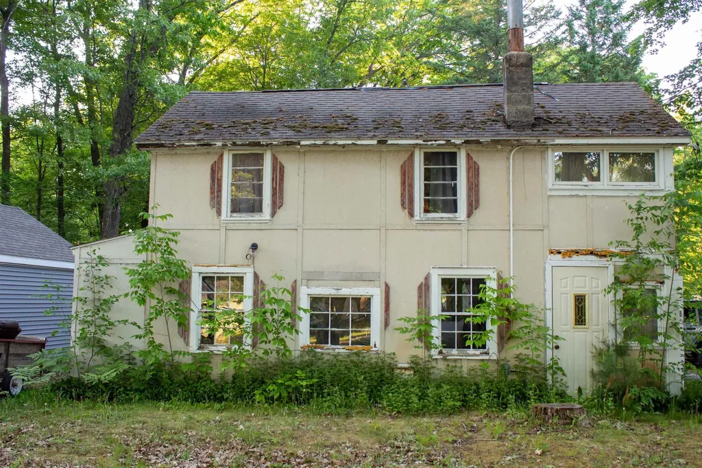 1504 Oak Street Norman Township MI 49689