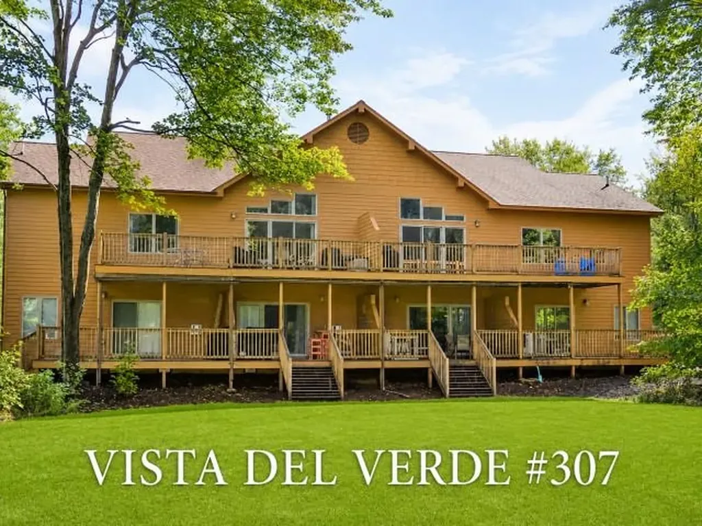 2100 W Schuss Mountain Drive Custer Township MI 49615