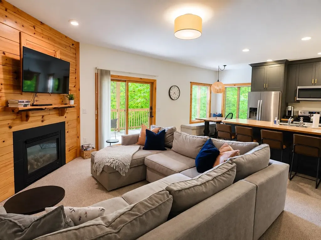 2100 W Schuss Mountain Drive Custer Township MI 49615