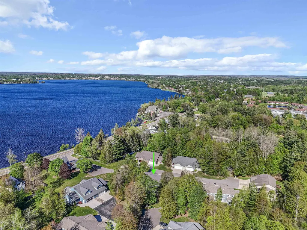 122 Davidsen Shores Drive Cadillac City MI 49601