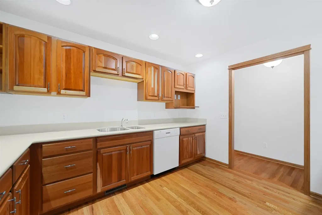 122 Davidsen Shores Drive Cadillac City MI 49601