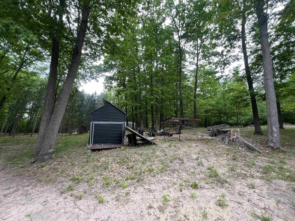 4169 N 25 Road Antioch Township MI 49668
