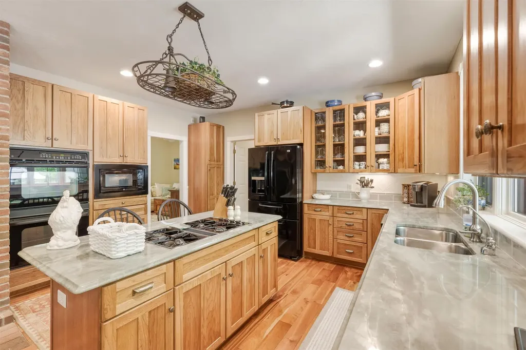 8745 Wheeler Oaks Drive Whitewater Township MI 49690