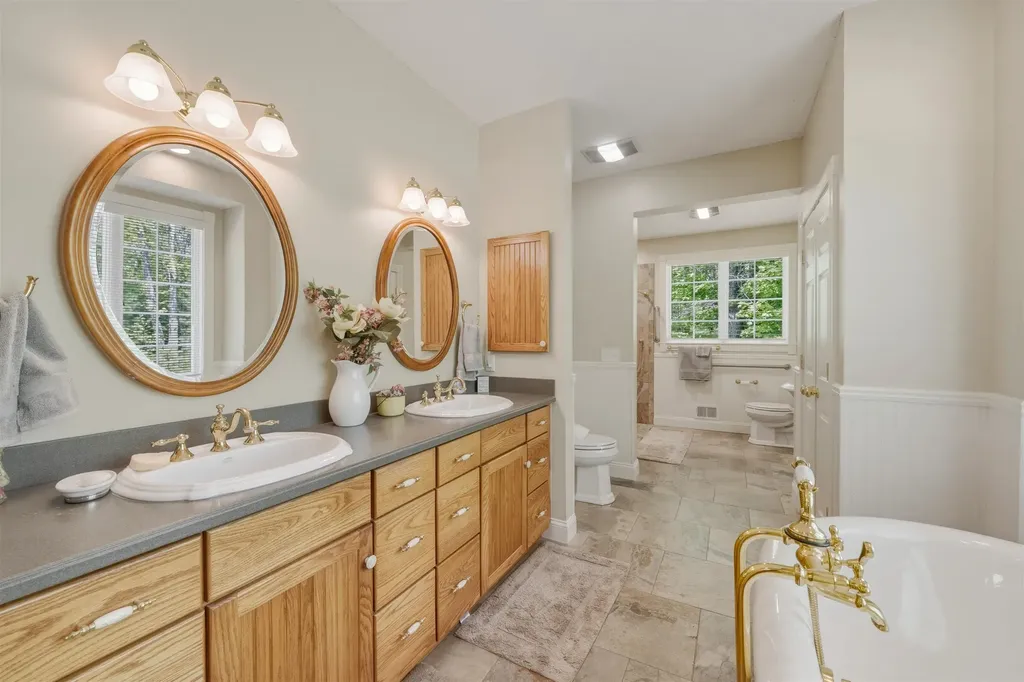 8745 Wheeler Oaks Drive Whitewater Township MI 49690