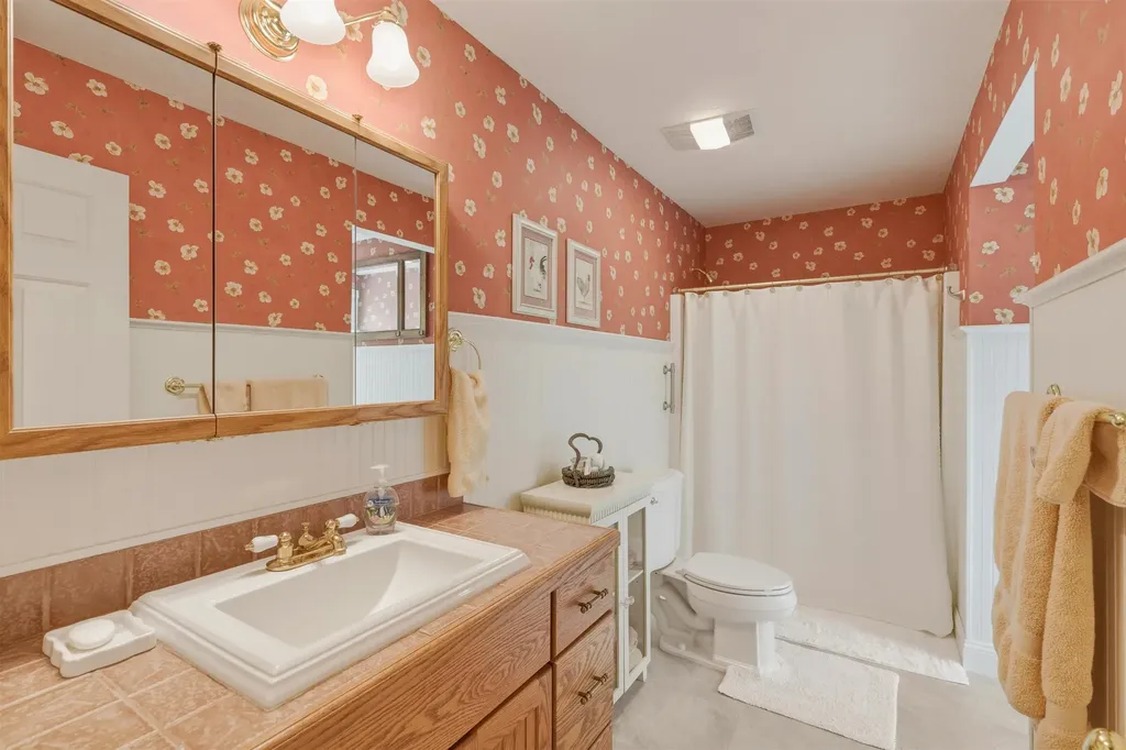 8745 Wheeler Oaks Drive Whitewater Township MI 49690