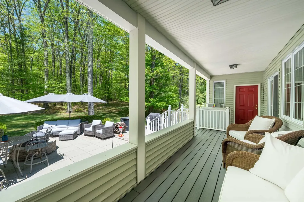 8745 Wheeler Oaks Drive Whitewater Township MI 49690