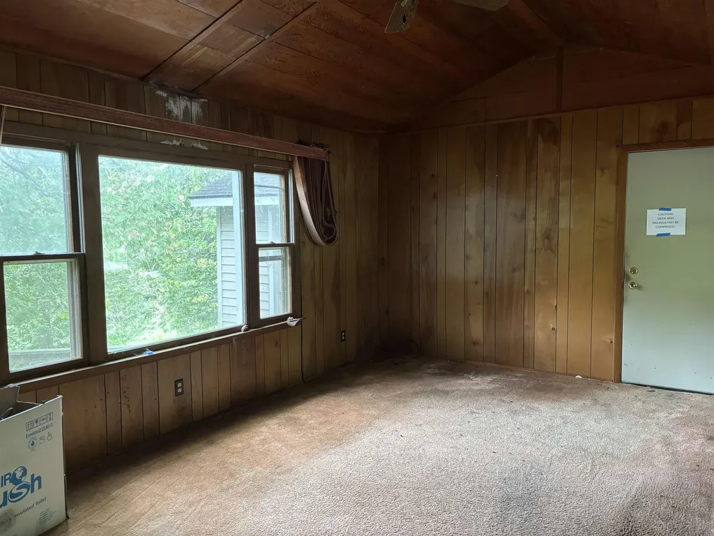 5962 S Lake Leelanau Drive Bingham Township MI 49684