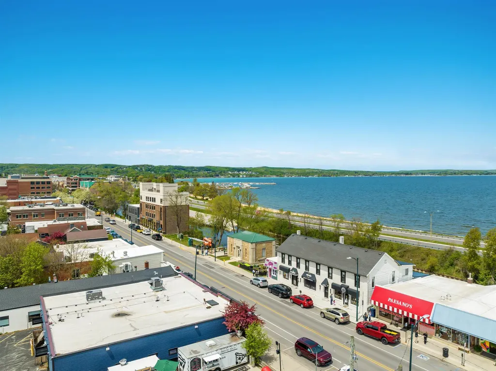 445 E State Street Traverse City City MI 49686