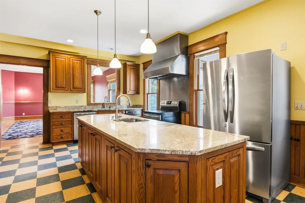 441 E State Street Traverse City City MI 49686