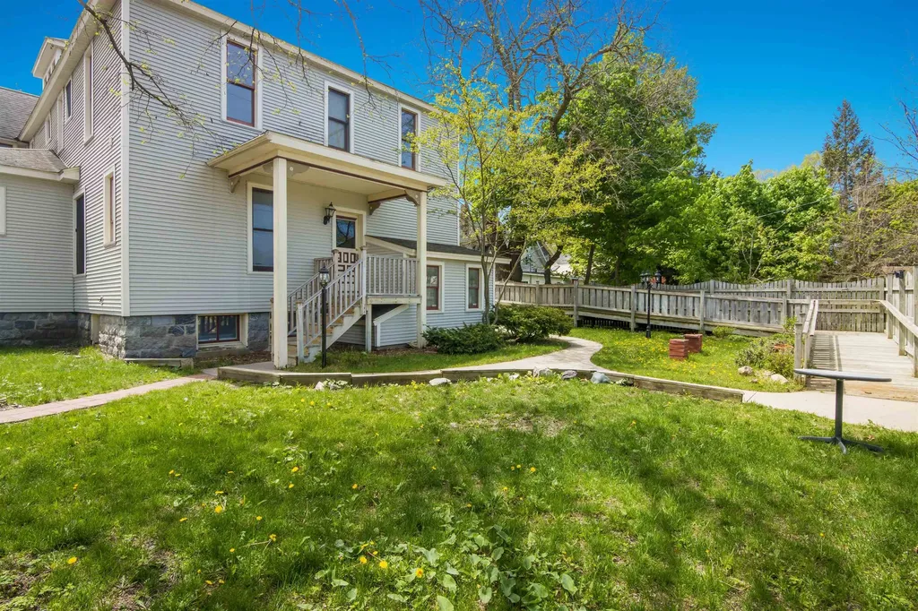 441 E State Street Traverse City City MI 49686