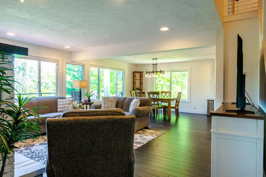 2104 Apple Hill Road East Bay Township MI 49686