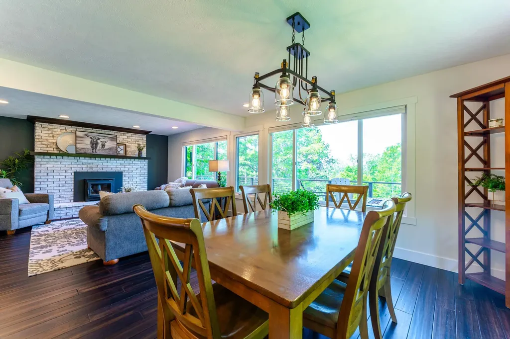 2104 Apple Hill Road East Bay Township MI 49686