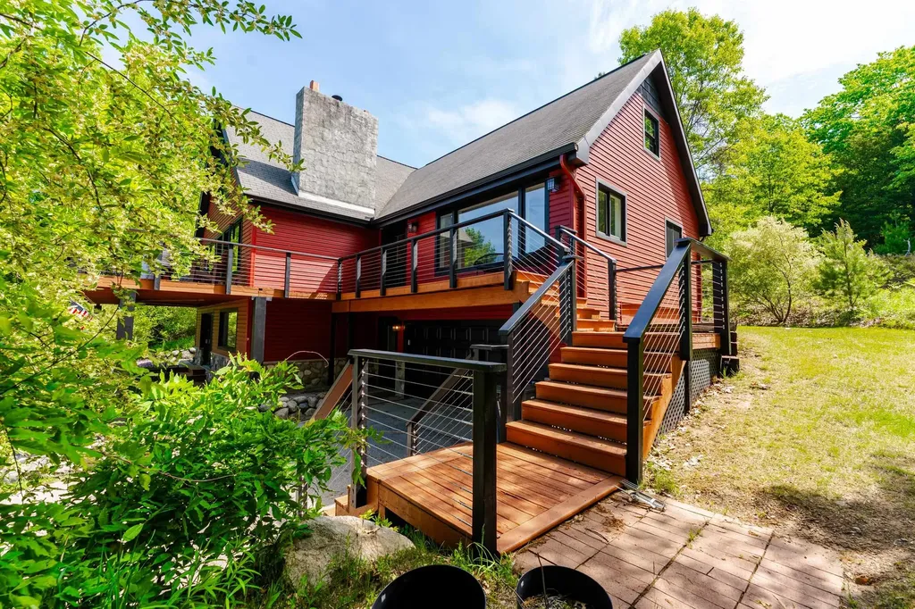 2104 Apple Hill Road East Bay Township MI 49686