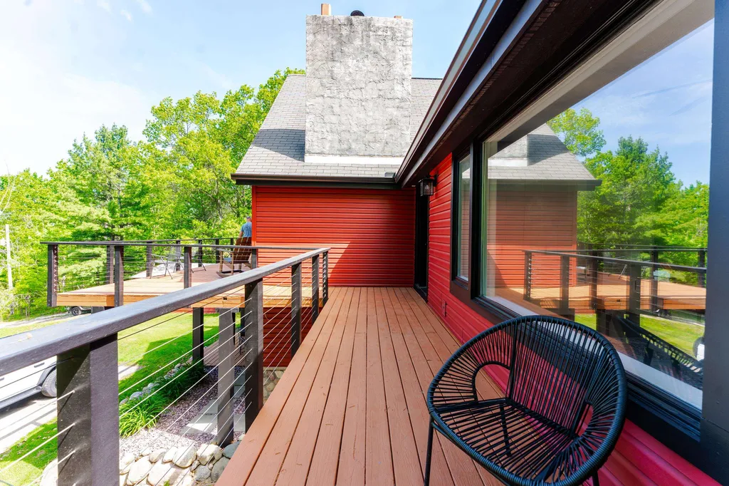 2104 Apple Hill Road East Bay Township MI 49686
