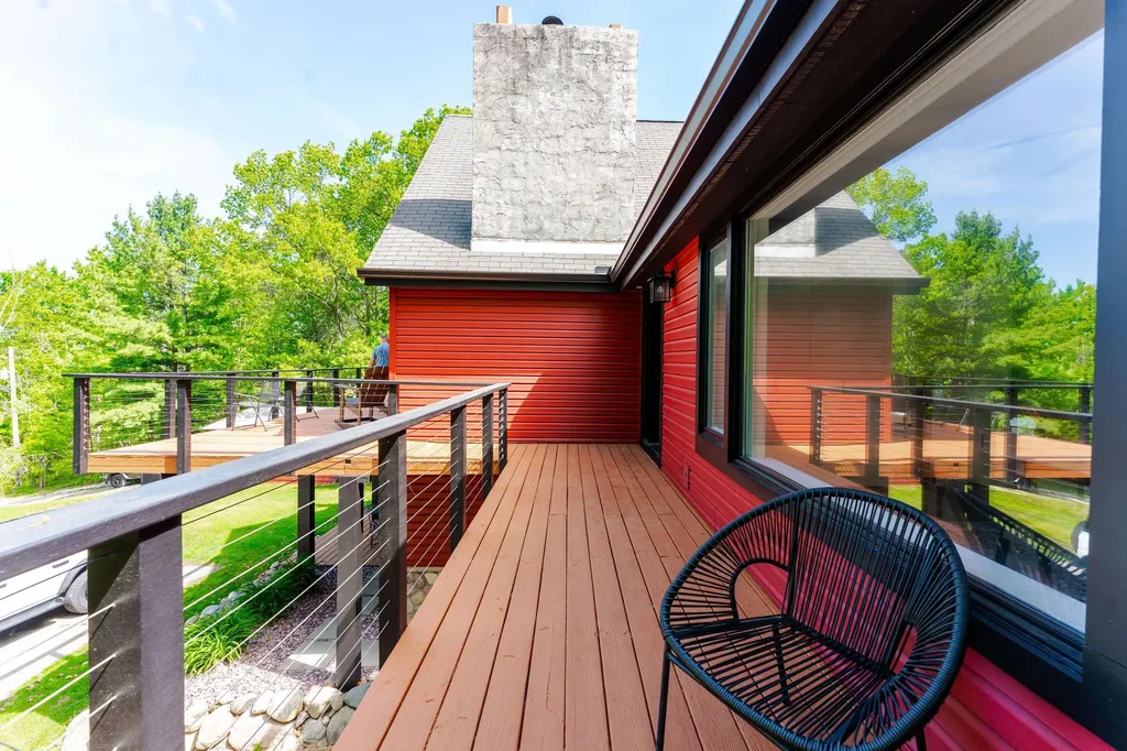 2104 Apple Hill Road East Bay Township MI 49686