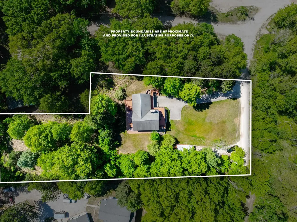 2104 Apple Hill Road East Bay Township MI 49686