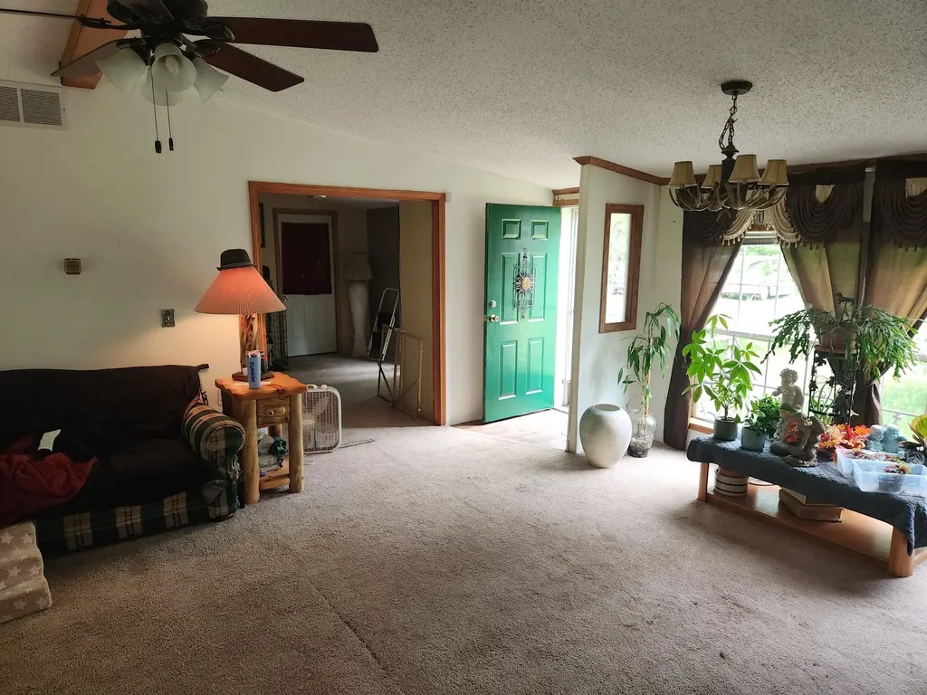 5948 Kniss Road Oliver Township MI 49646