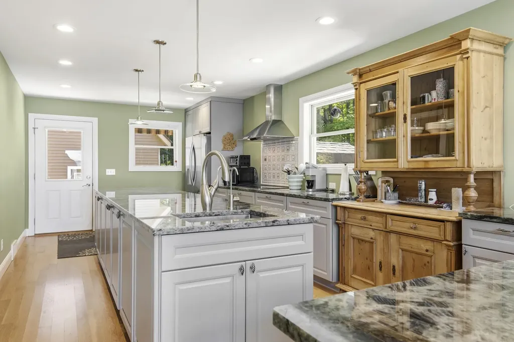 10120 E Elk Lake Drive Milton Township MI 49676