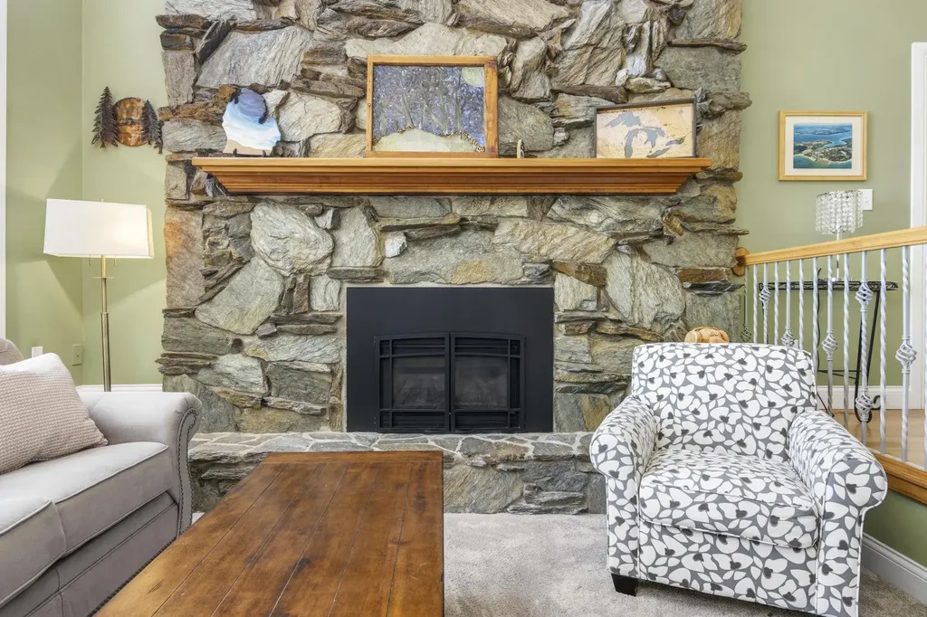 10120 E Elk Lake Drive Milton Township MI 49676