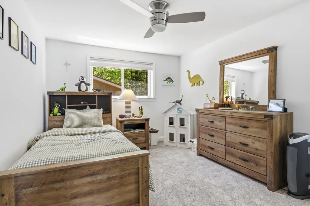 10120 E Elk Lake Drive Milton Township MI 49676