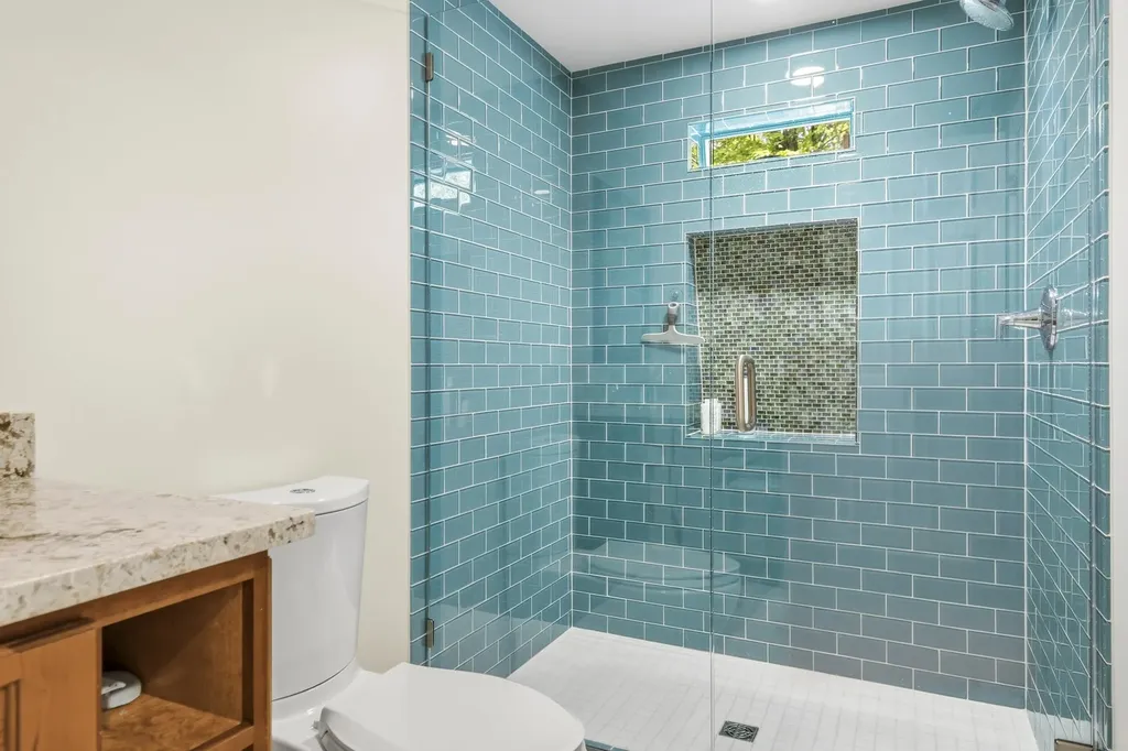 10120 E Elk Lake Drive Milton Township MI 49676