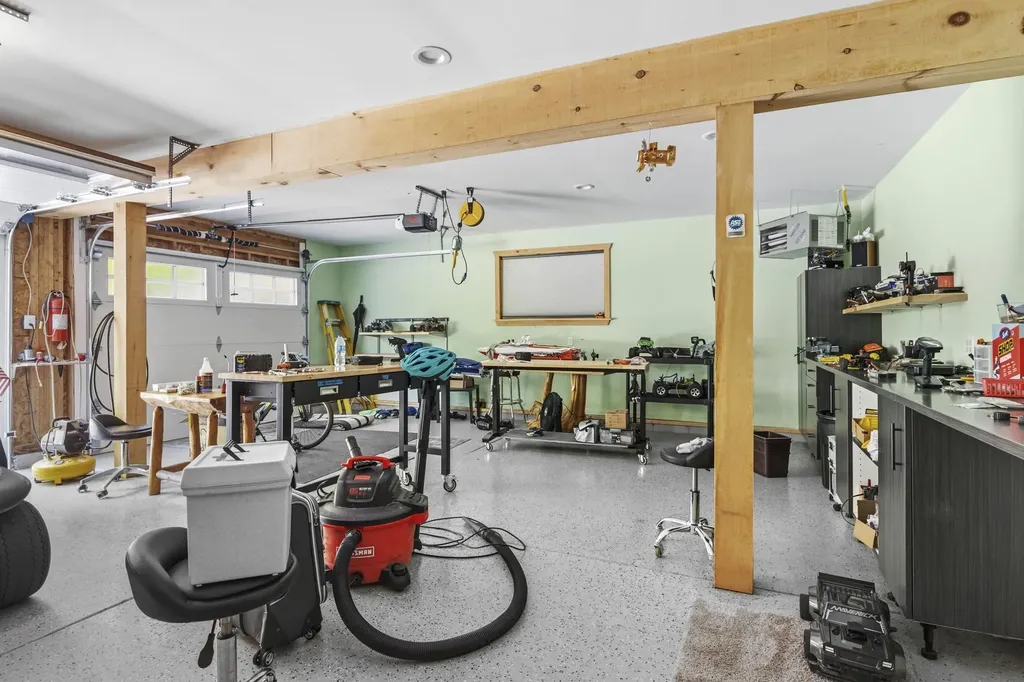 10120 E Elk Lake Drive Milton Township MI 49676