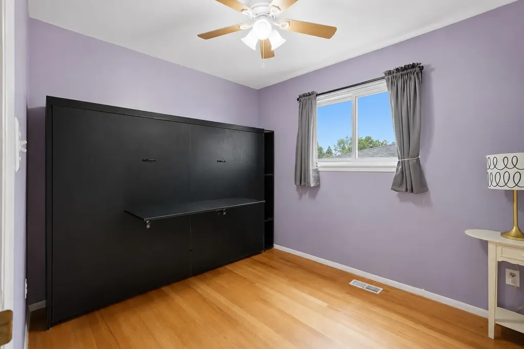 2561 Binghamton Oakland Charter Township MI 48326