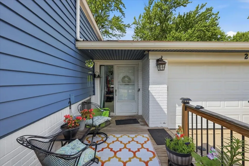 2561 Binghamton Oakland Charter Township MI 48326