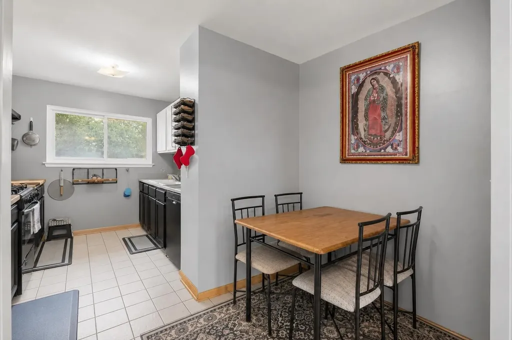 2561 Binghamton Oakland Charter Township MI 48326