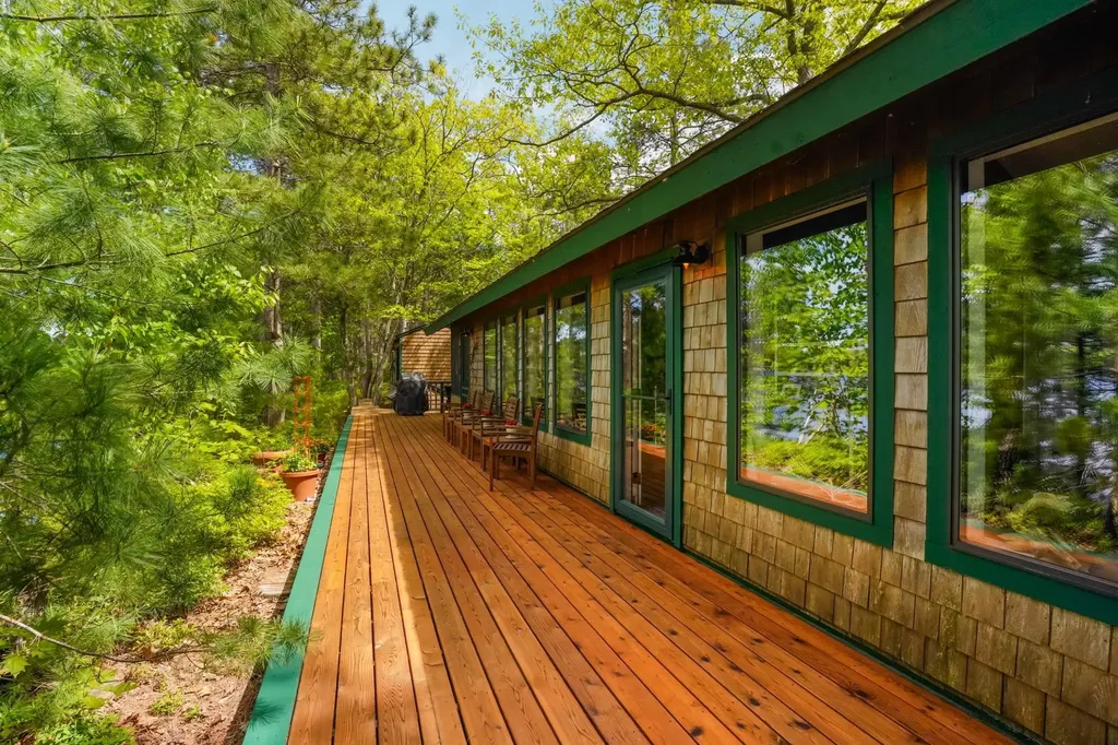 28525 Fox Pointe Trail Peaine Township MI 49782