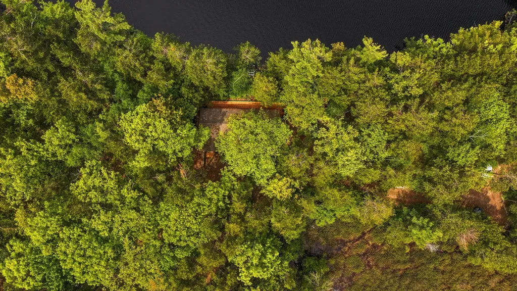 28525 Fox Pointe Trail Peaine Township MI 49782