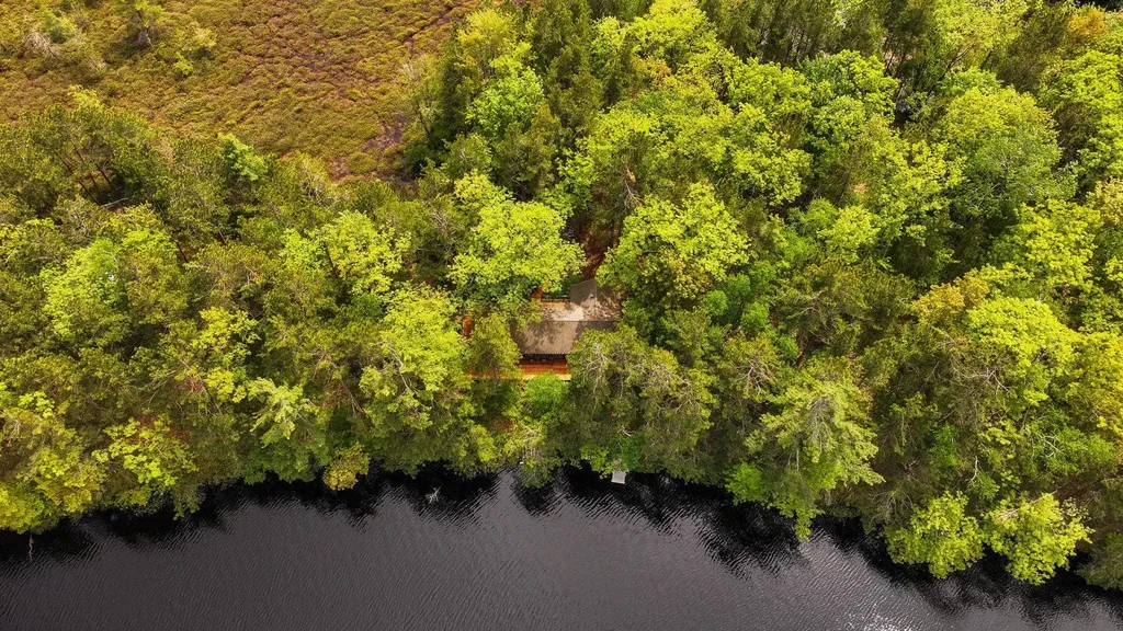 28525 Fox Pointe Trail Peaine Township MI 49782
