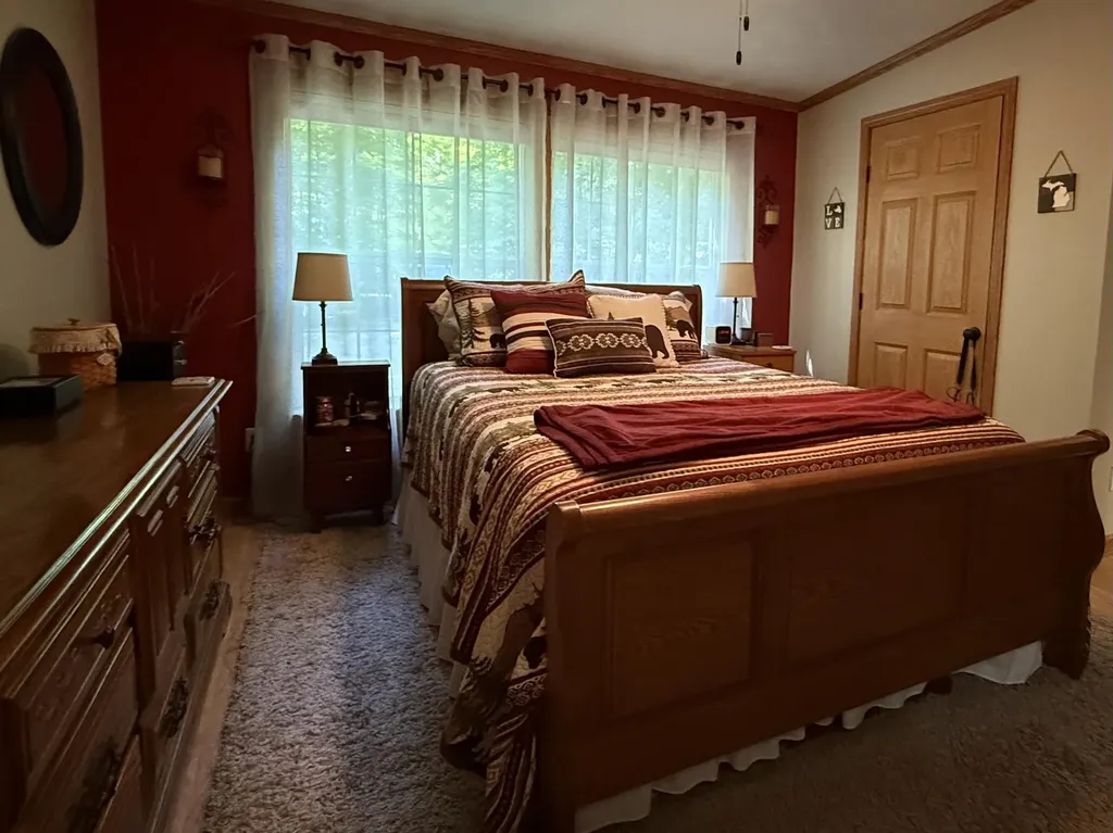 170 Kleehammer Club Drive Excelsior Township MI 49646