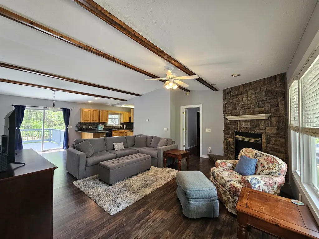 9733 W Jennings Road Lake Township MI 49651