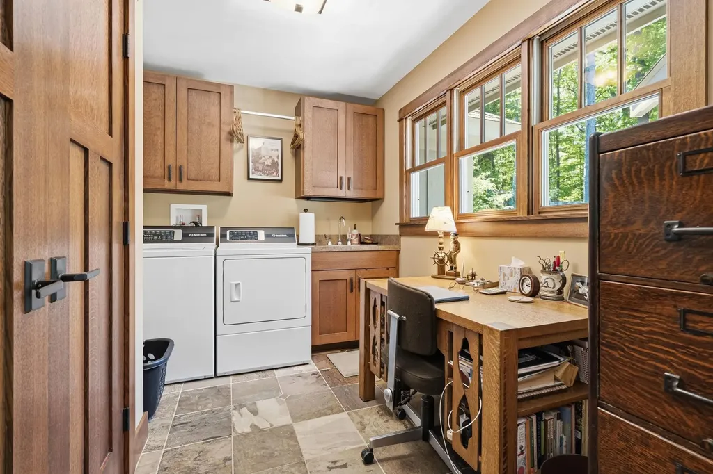 2704 Crescent Shores Drive Long Lake Township MI 49685