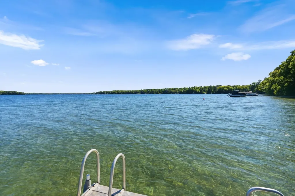 2704 Crescent Shores Drive Long Lake Township MI 49685