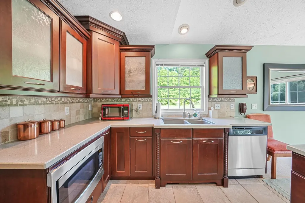 3098 Crown Wood Court Garfield Charter Township MI 49686