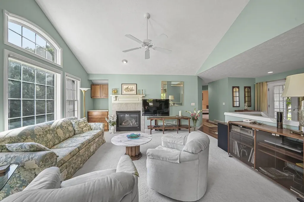 3098 Crown Wood Court Garfield Charter Township MI 49686