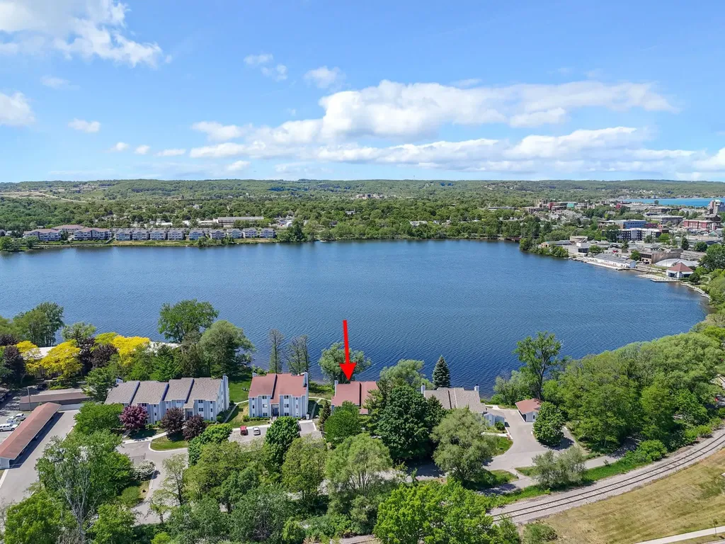 720 Centre Place Traverse City City MI 49686