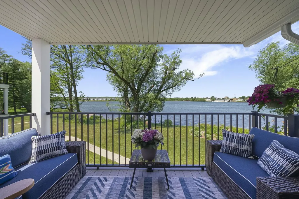 720 Centre Place Traverse City City MI 49686
