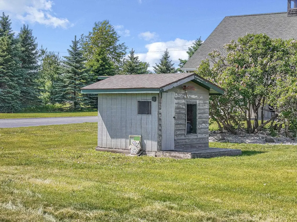 6801 Secor Road Long Lake Township MI 49685