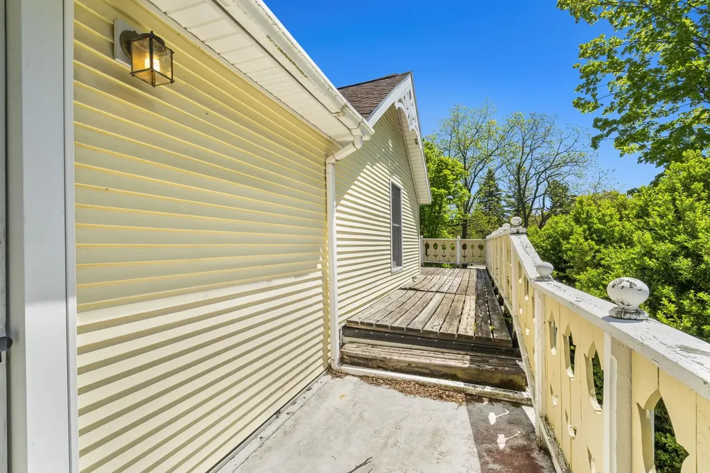 203 S Main Street Leland Township MI 49654