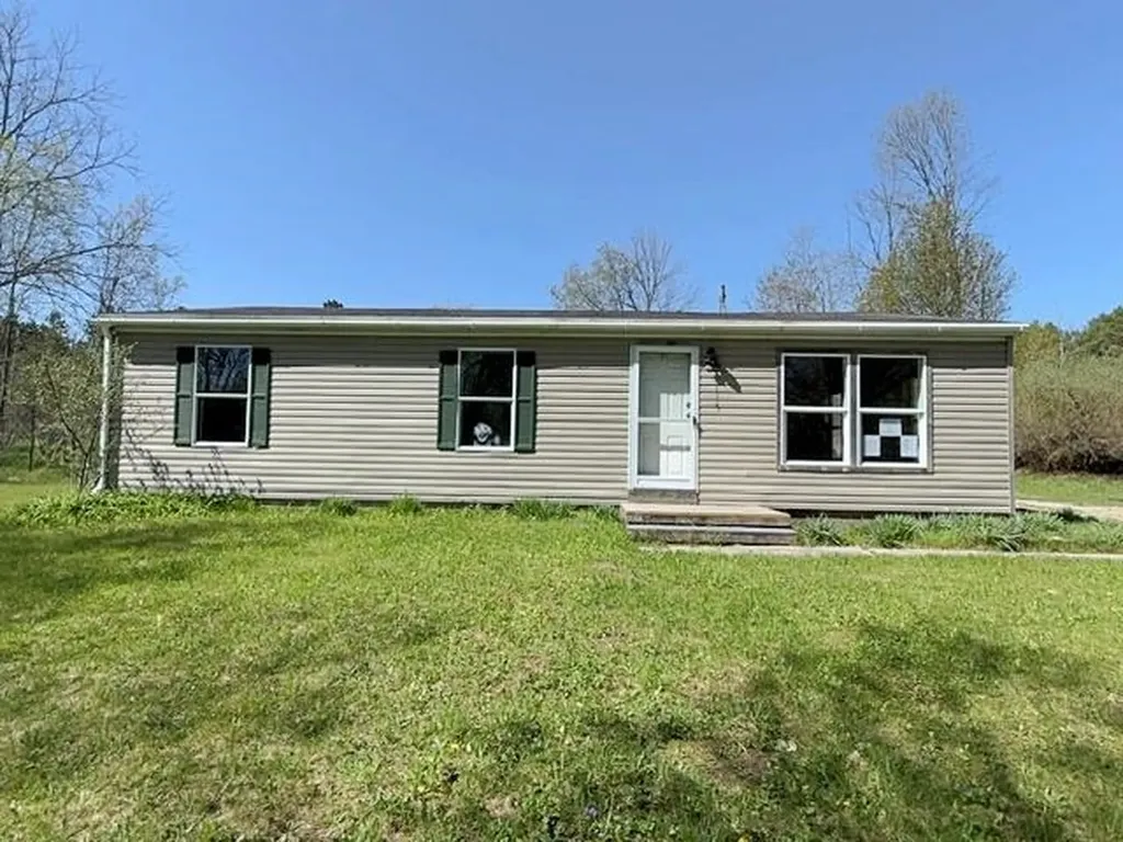 20956 Fewins Road Inland Township MI 49643